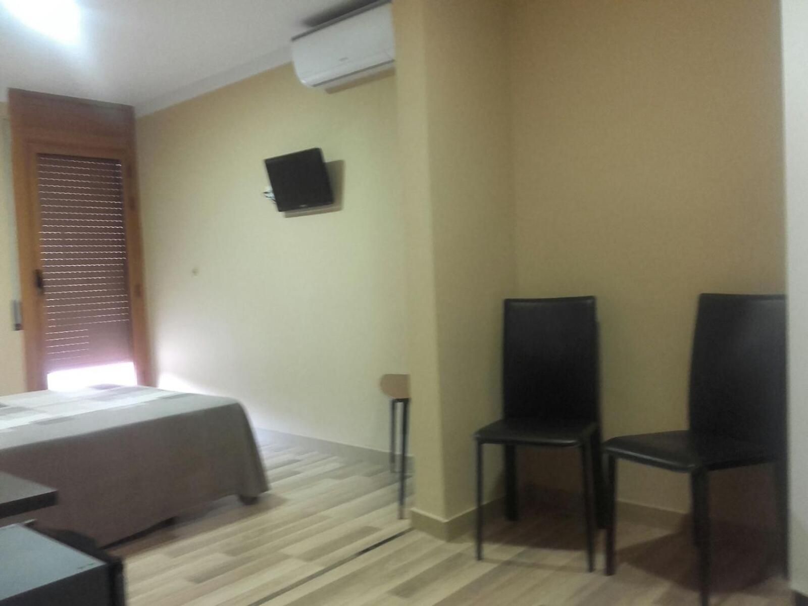 Pension Avenida Vilafranca del Penedès Cameră foto